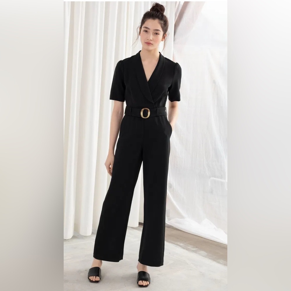 & OTHER STORIES Sz 2 Plubging Elegant Black Women's Jumpsuit Short Sleeve Belted